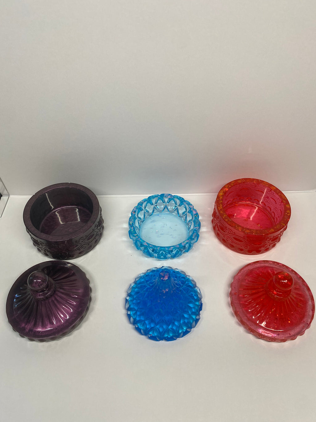 Handmade resin jars with lid